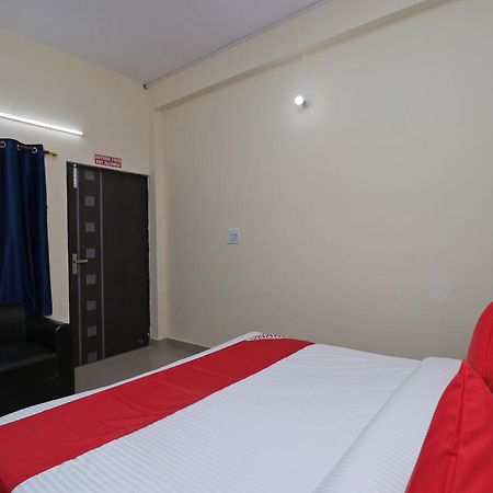 OYO 22698 Delight Residency Hotel Faridabad Buitenkant foto